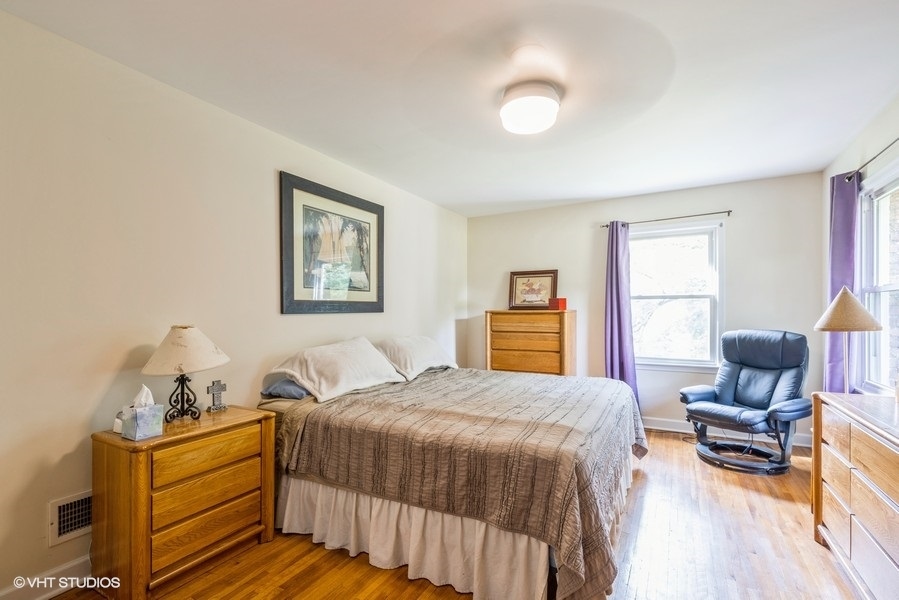 1909 Louise Street, Crystal Lake, IL 60014