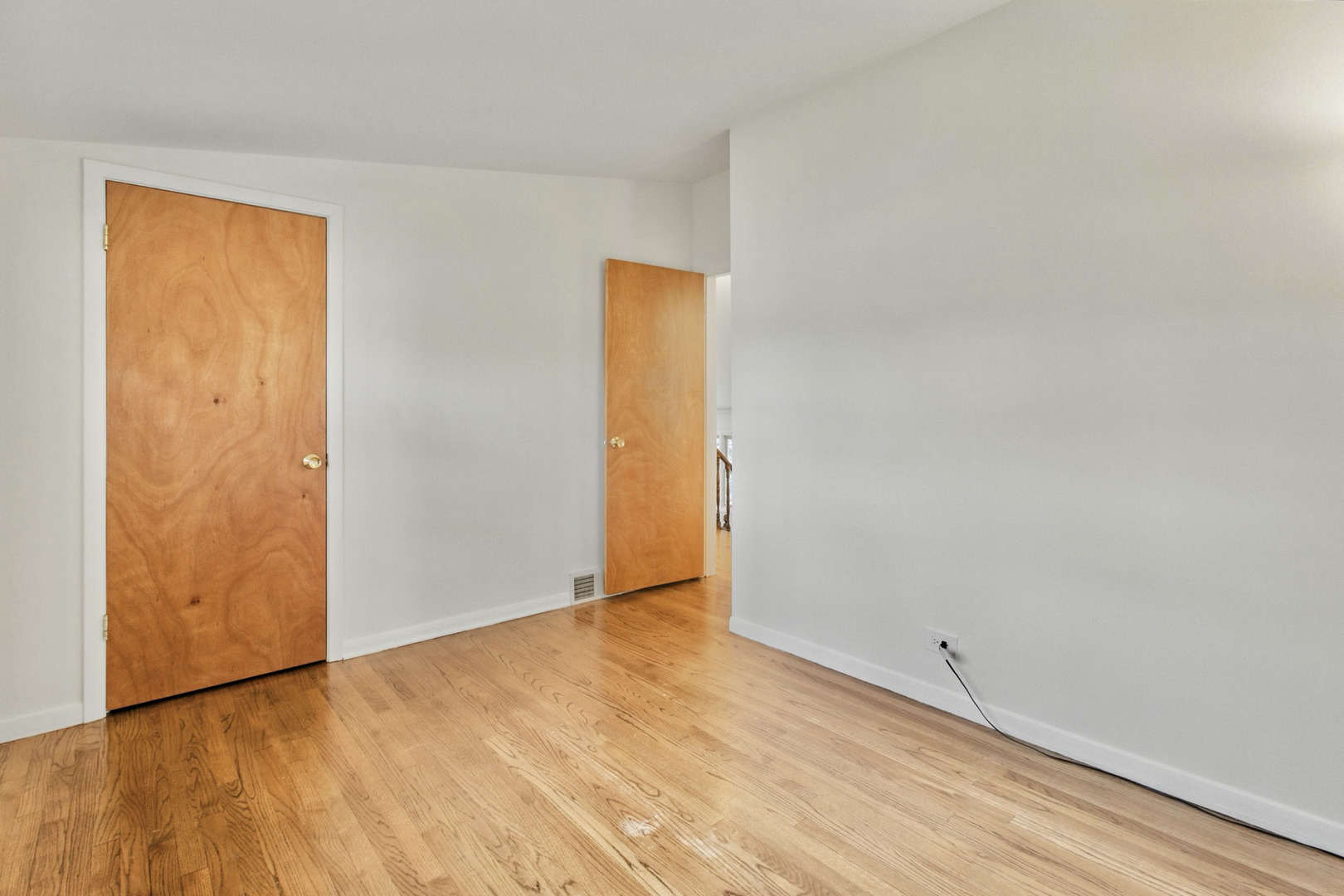 7215 Lyons Street, Morton Grove, IL 60053