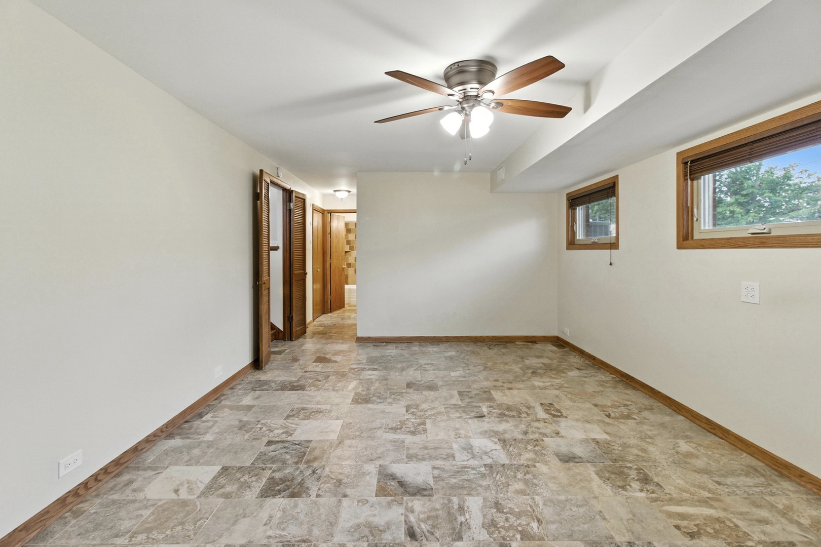 7215 Lyons Street, Morton Grove, IL 60053