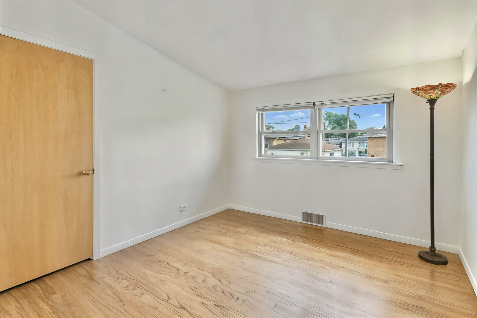 7215 Lyons Street, Morton Grove, IL 60053