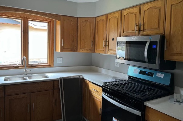 144 N Maple Avenue, Bloomingdale, IL 60108