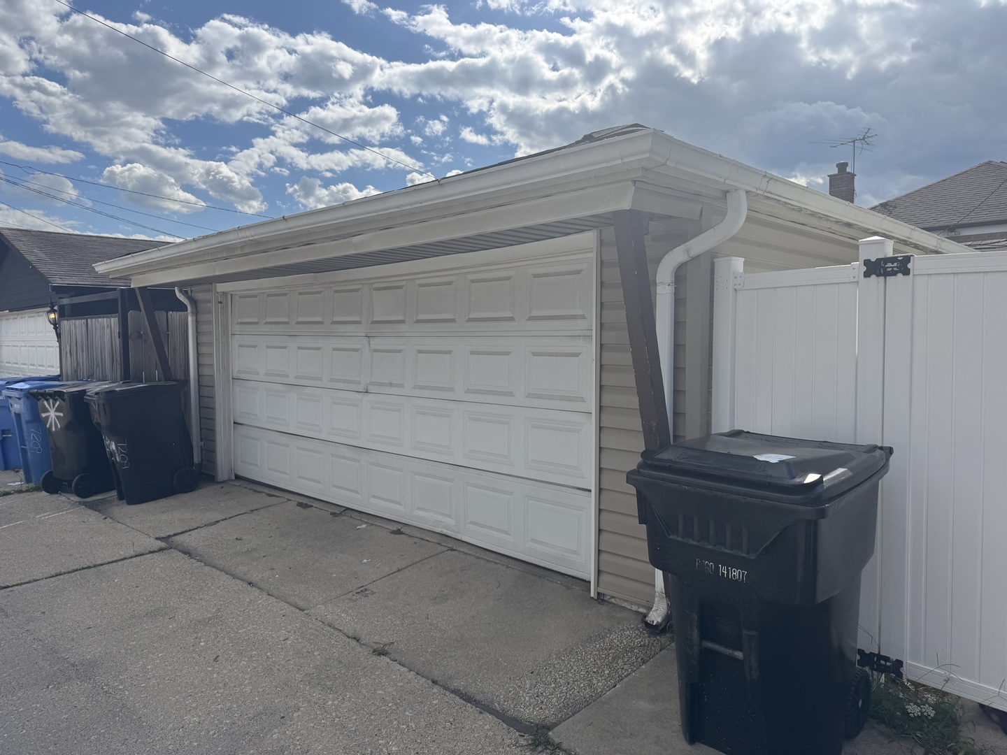 7205 S HAMLIN Avenue, Chicago, IL 60629