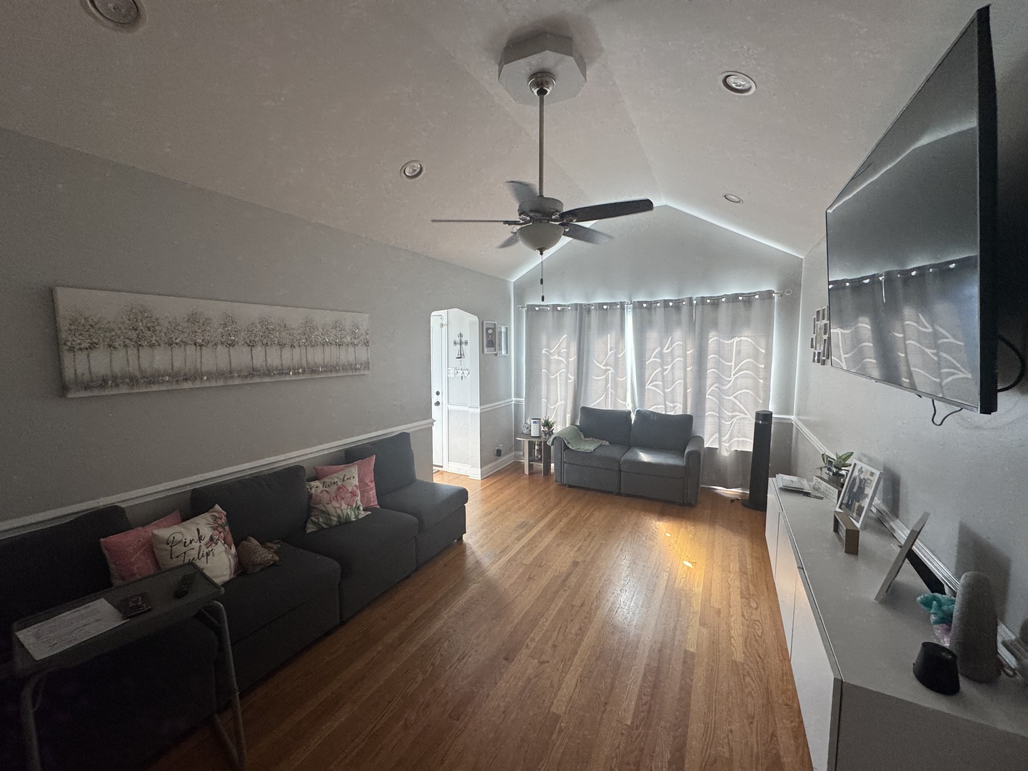 7205 S HAMLIN Avenue, Chicago, IL 60629