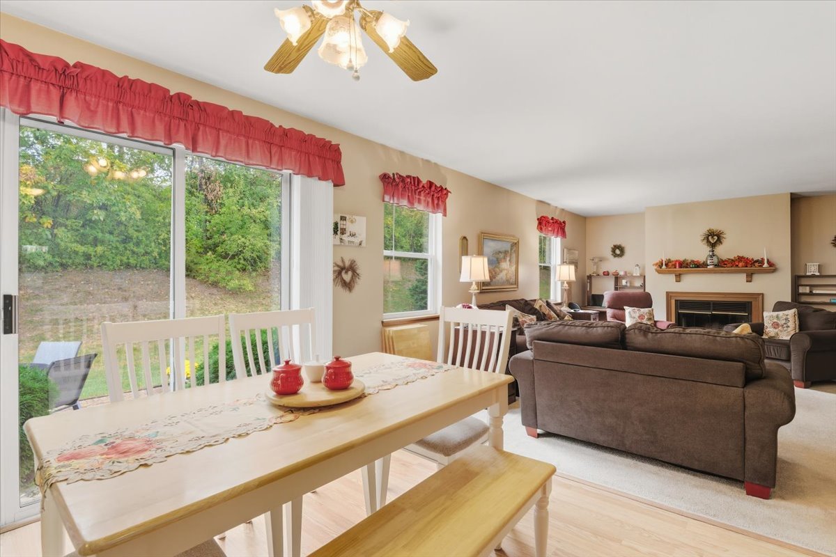 66 W Lindsay Drive, Round Lake Beach, IL 60073