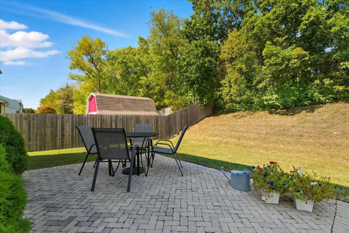 66 W Lindsay Drive, Round Lake Beach, IL 60073