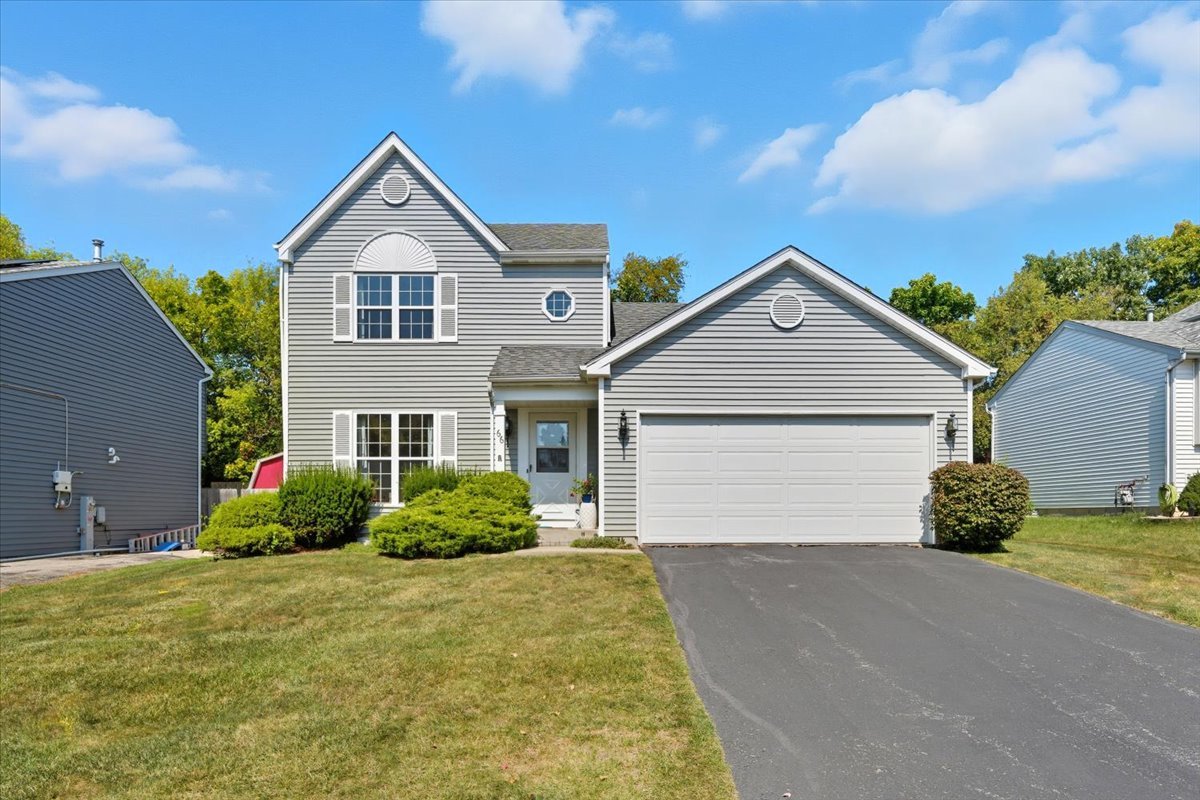 66 W Lindsay Drive, Round Lake Beach, IL 60073