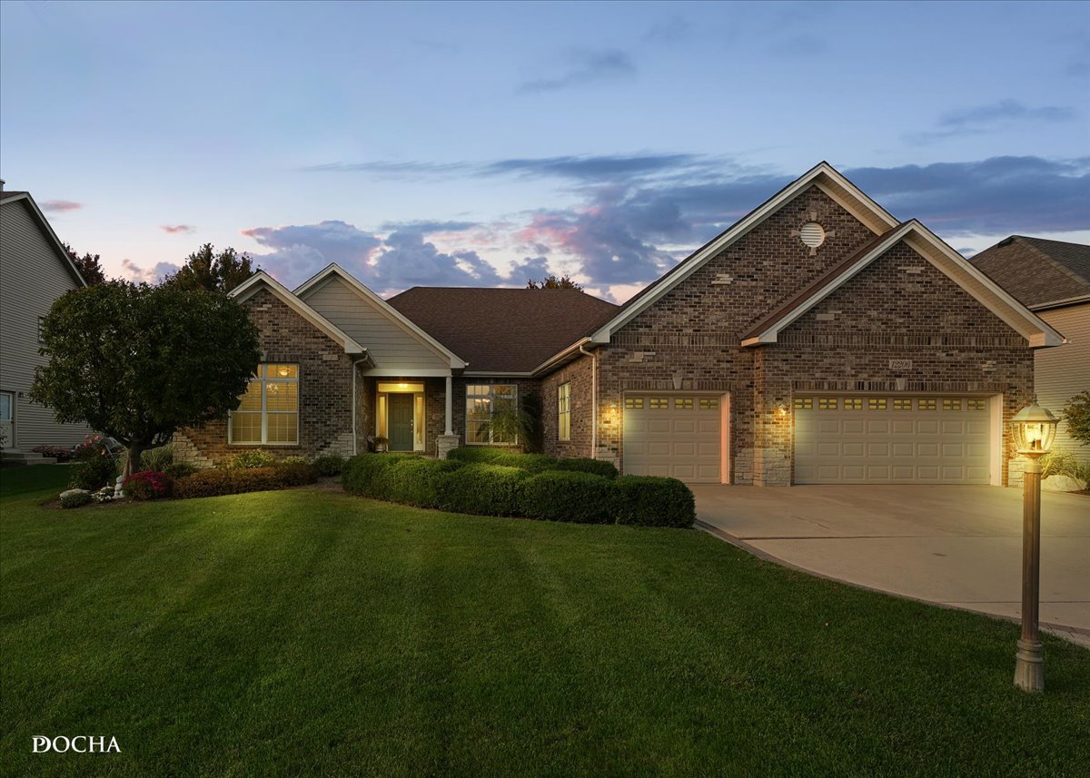 12206 Red Clover Lane, Plainfield, IL 60585