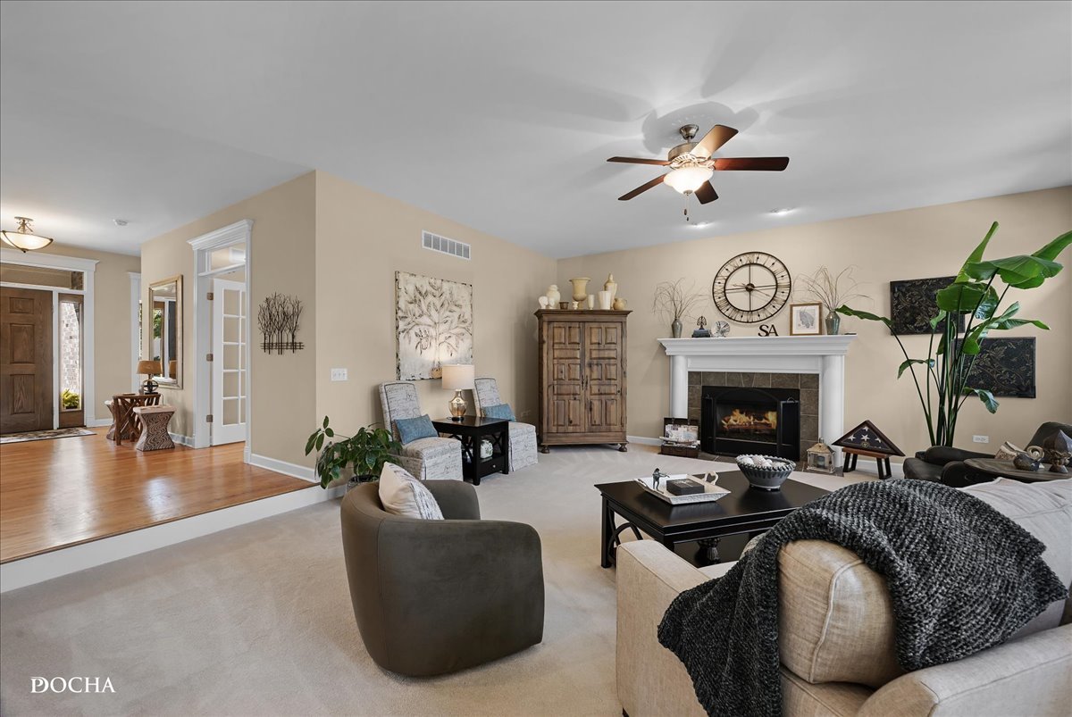 12206 Red Clover Lane, Plainfield, IL 60585