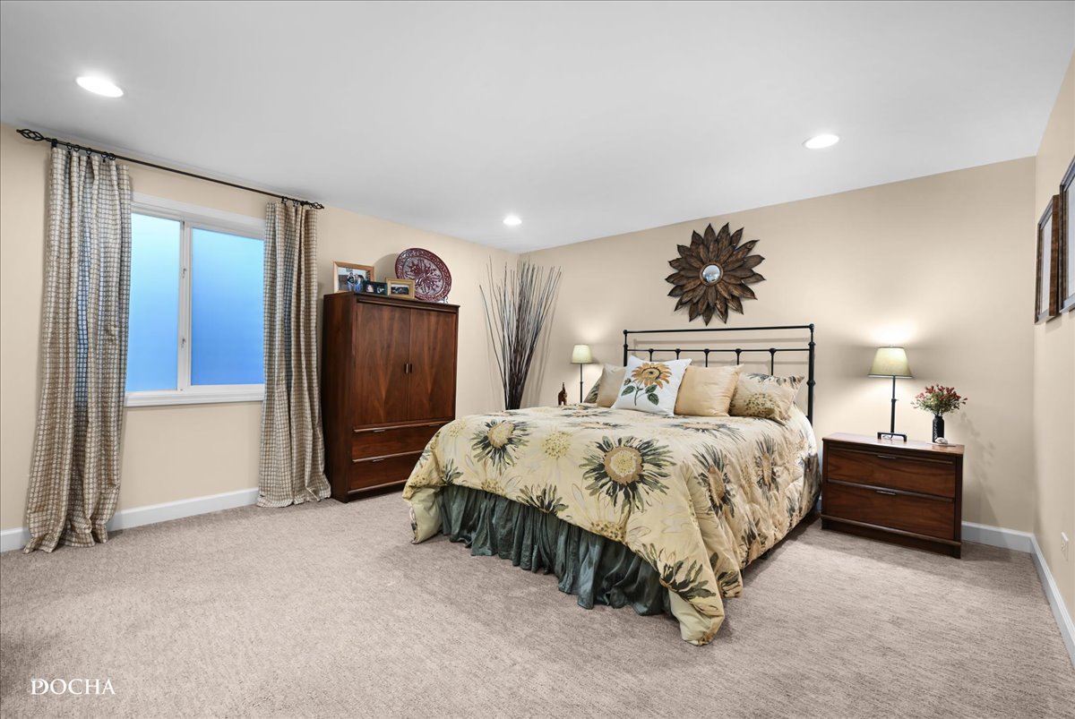 12206 Red Clover Lane, Plainfield, IL 60585