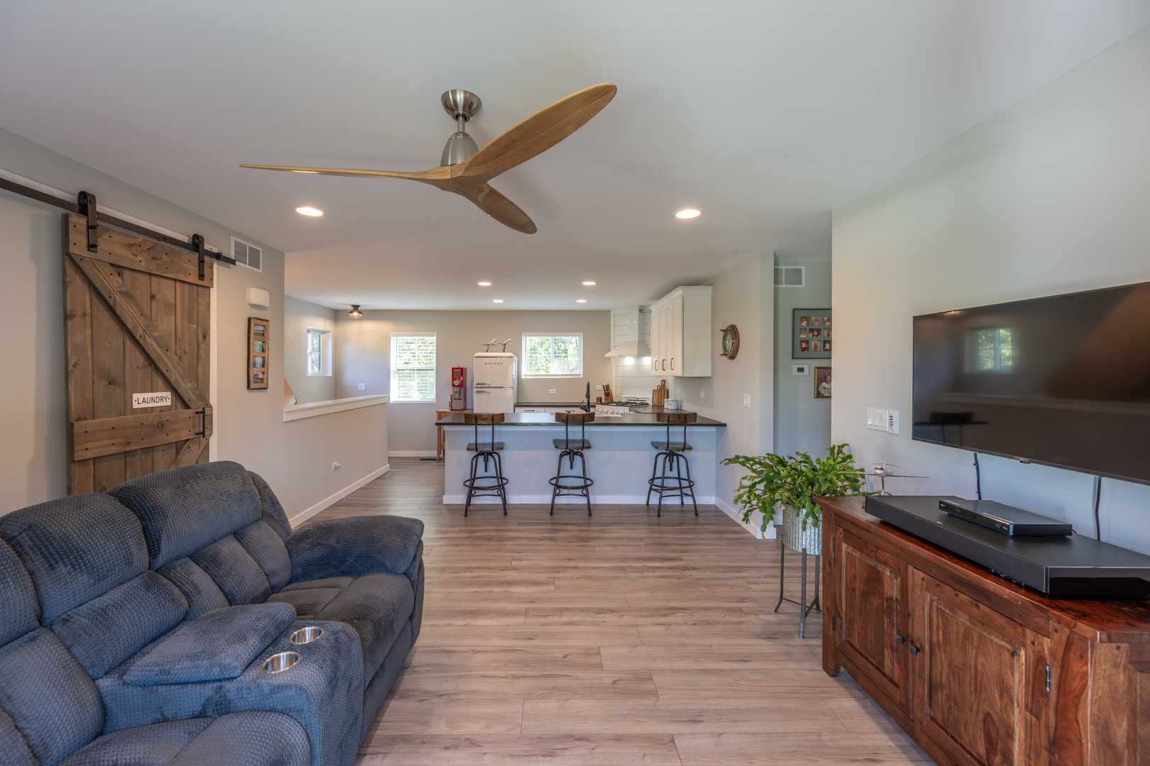 1721 State Route 31, Oswego, IL 60543