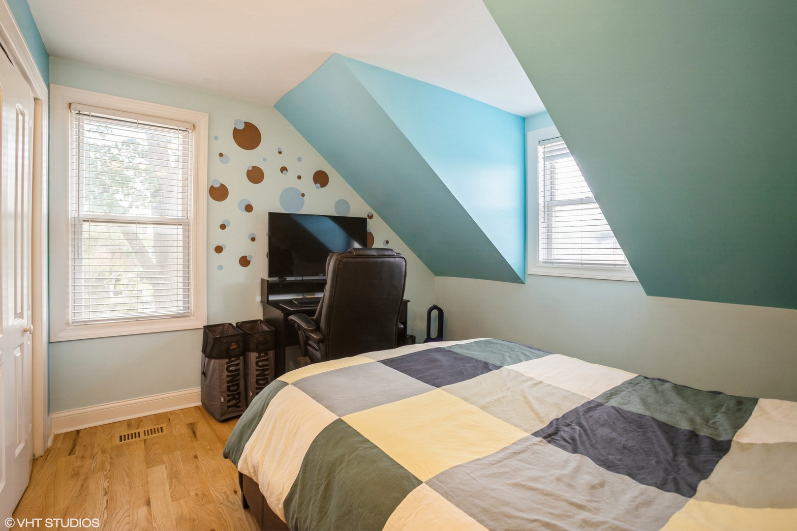 4001 N Denley Avenue, Schiller Park, IL 60176