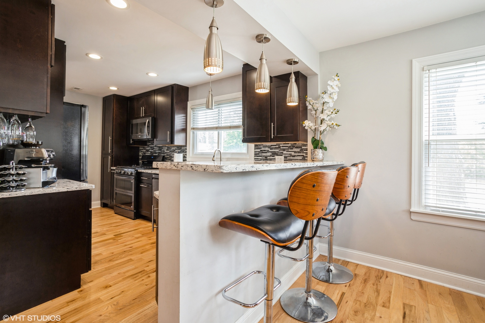 4001 N Denley Avenue, Schiller Park, IL 60176