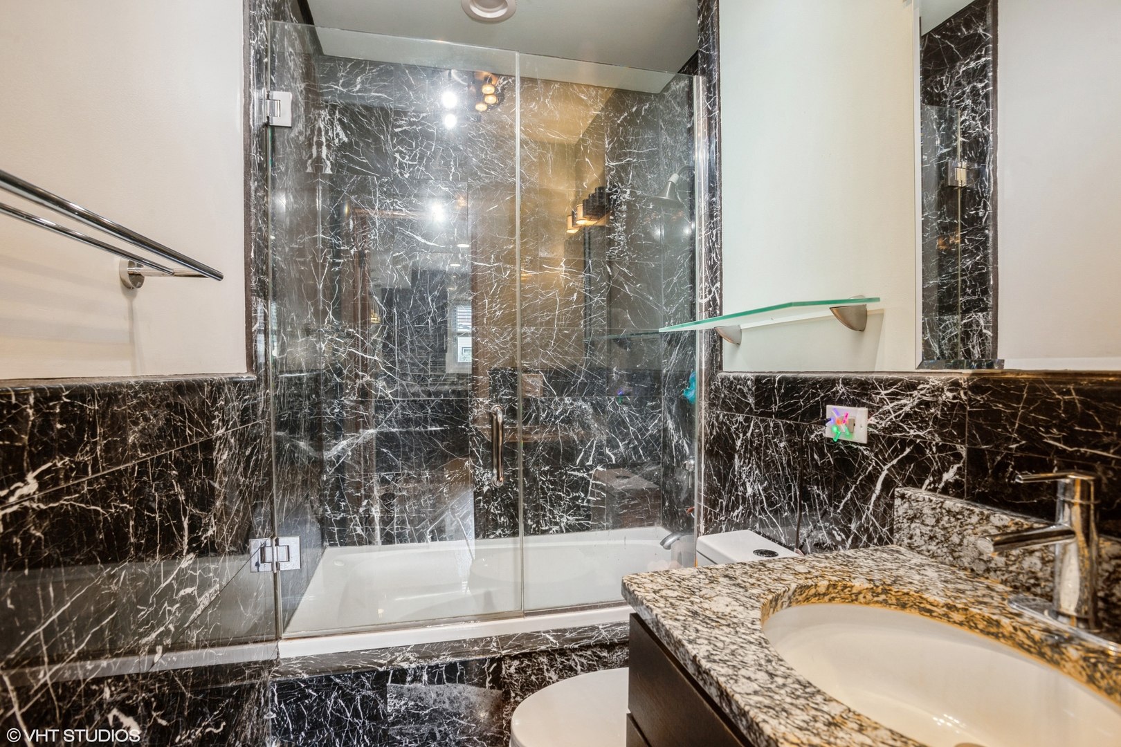 4001 N Denley Avenue, Schiller Park, IL 60176