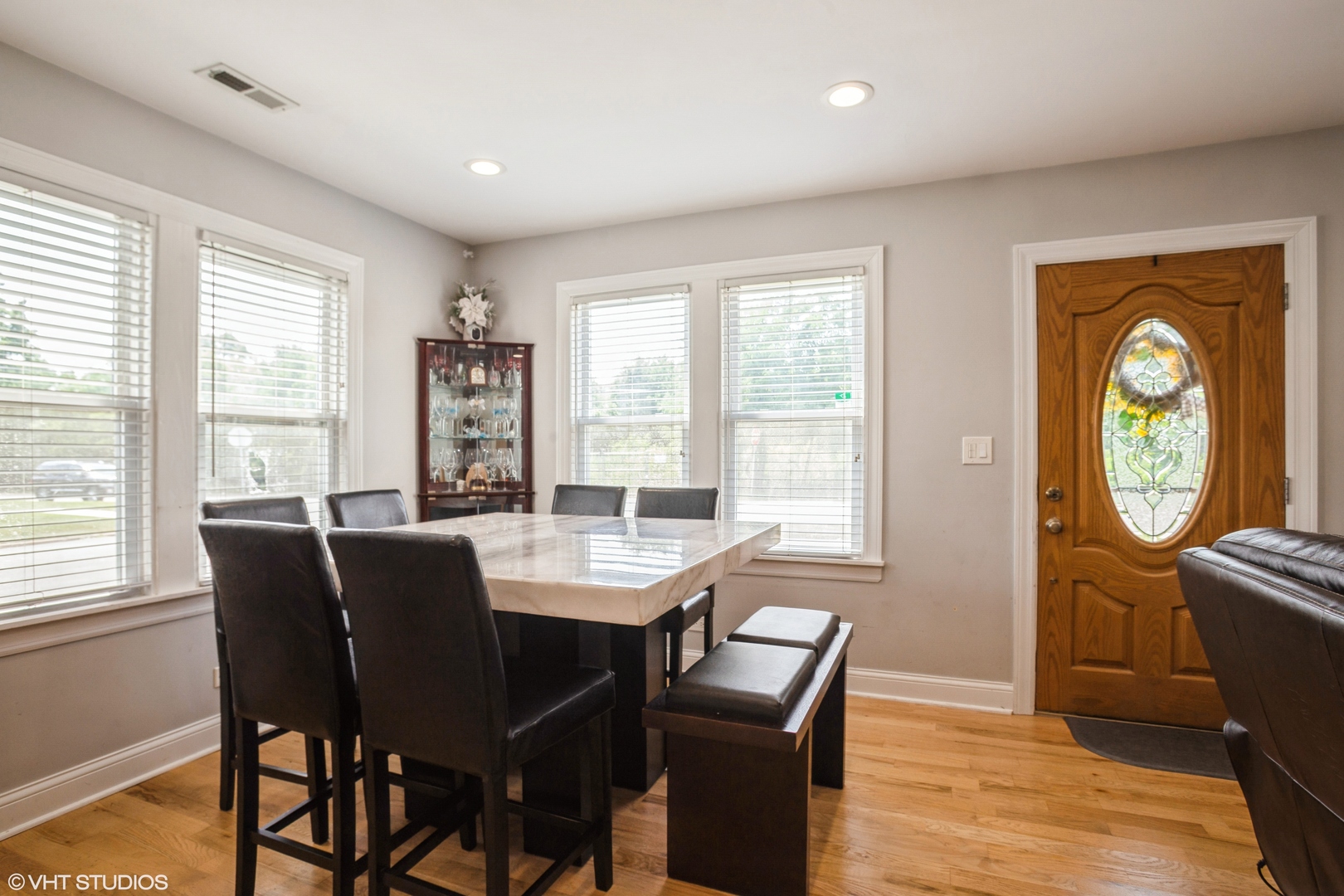 4001 N Denley Avenue, Schiller Park, IL 60176