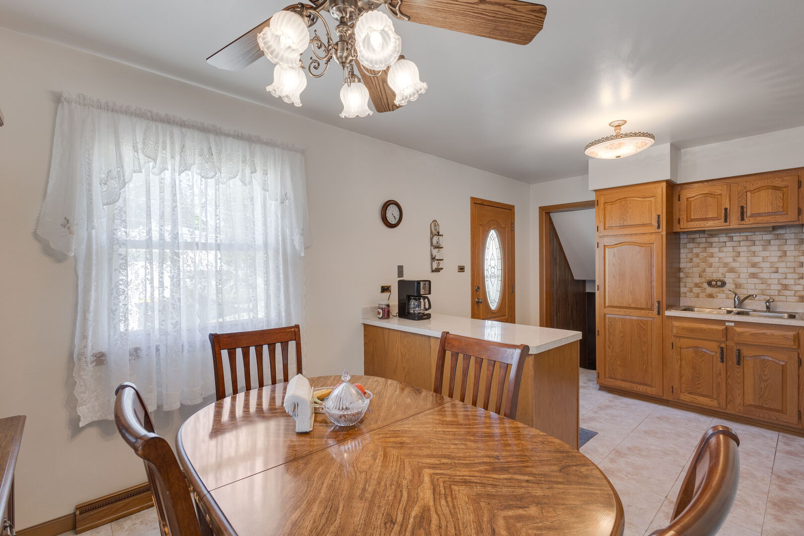 2306 Kingfisher Lane, Rolling Meadows, IL 60008