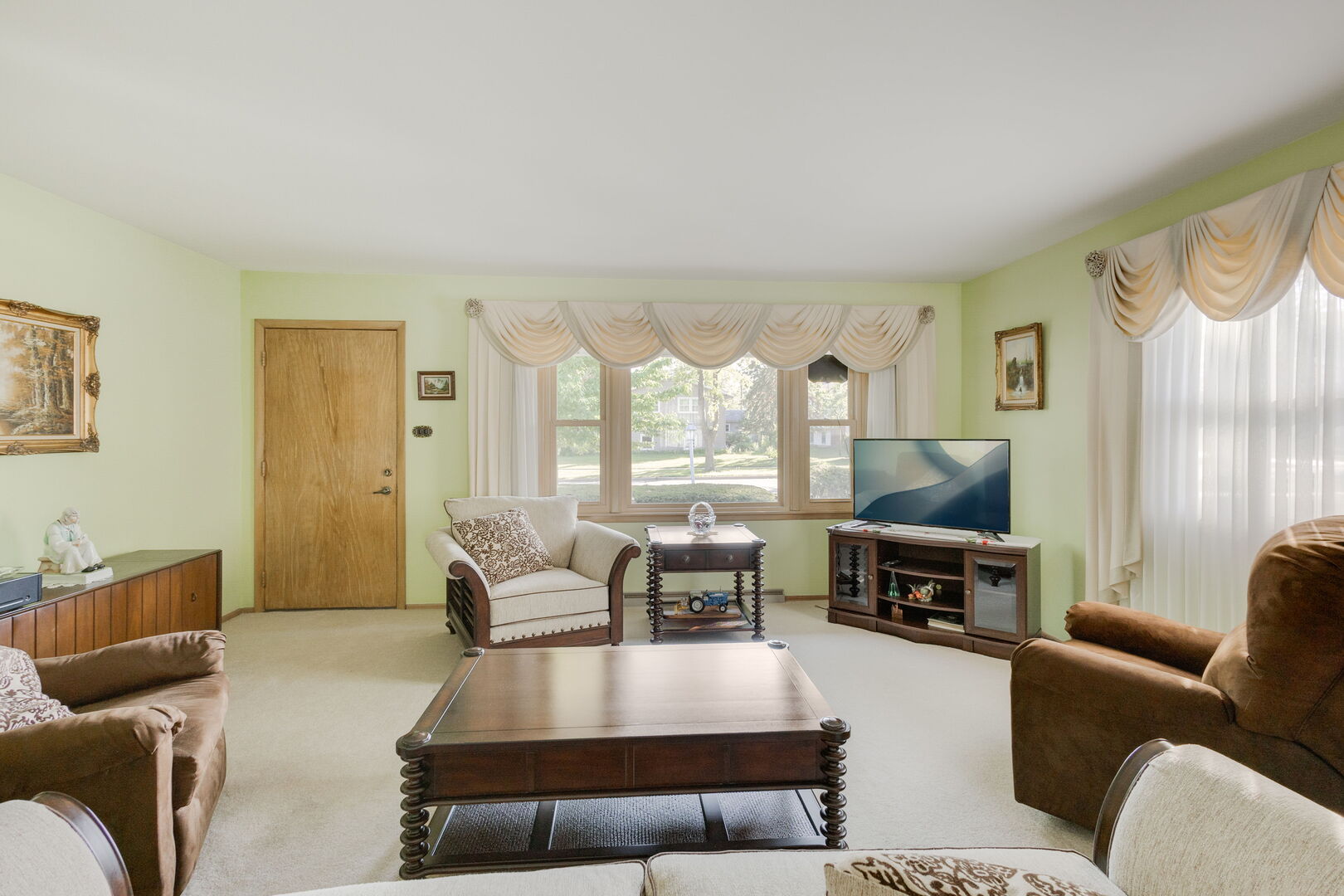 2306 Kingfisher Lane, Rolling Meadows, IL 60008