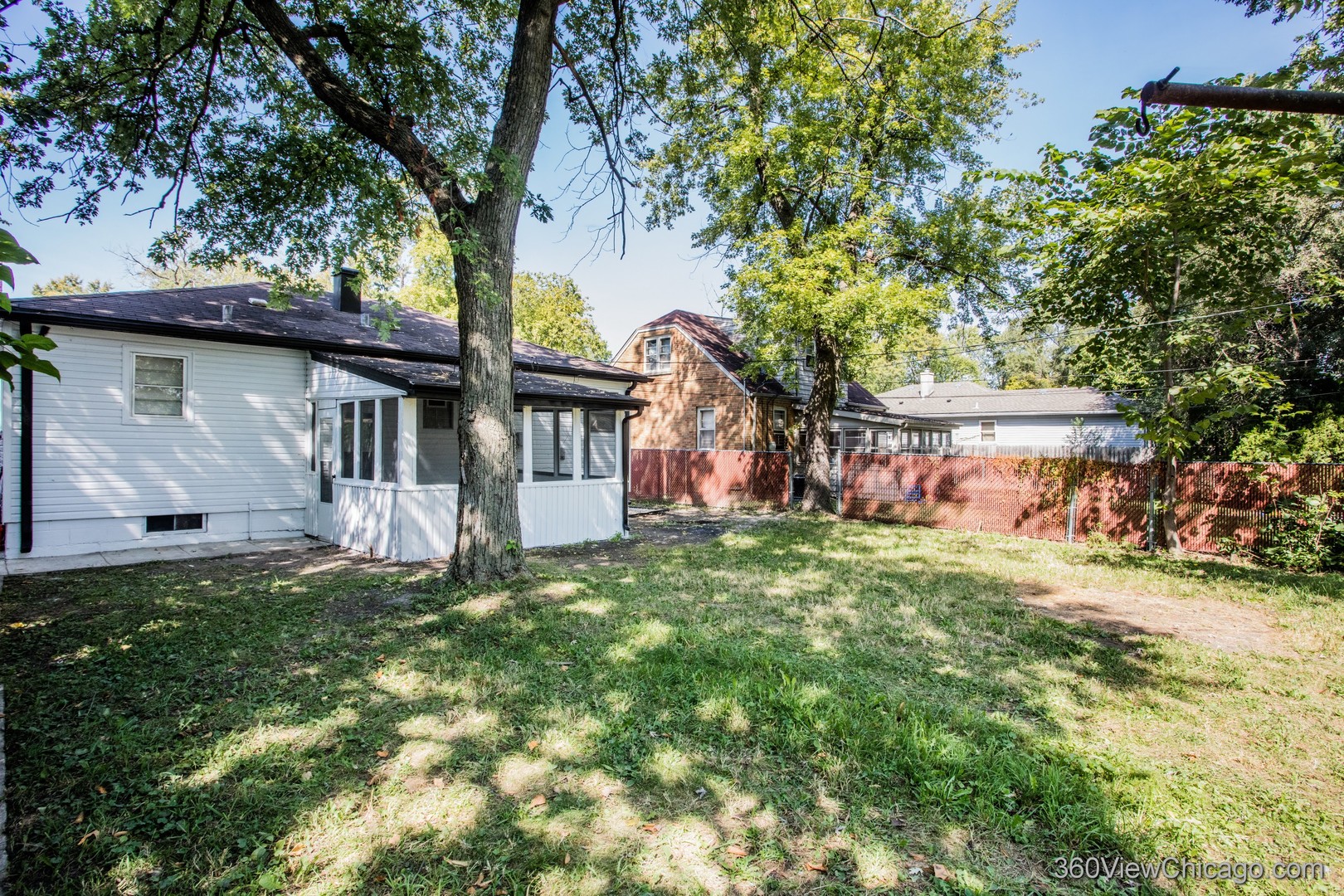14523 Lexington Avenue, Harvey, IL 60426