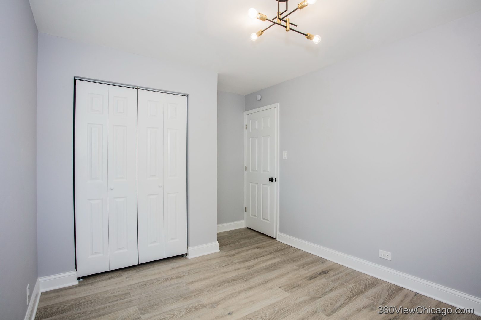 14523 Lexington Avenue, Harvey, IL 60426