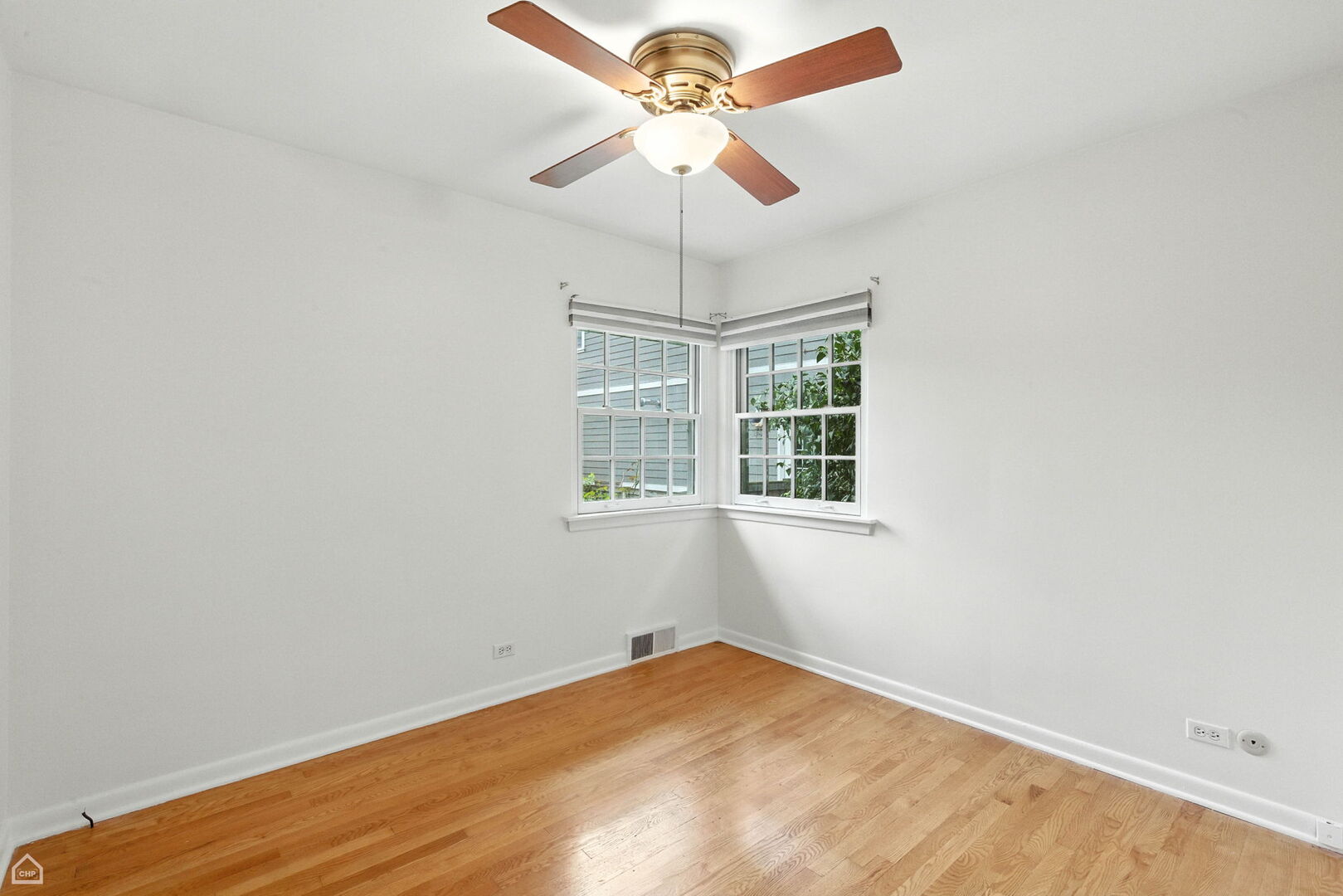 135 N Myrtle Avenue, Elmhurst, IL 60126