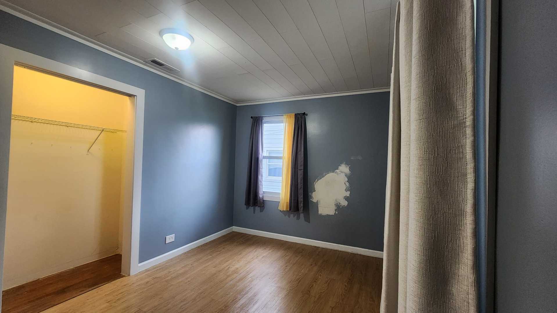 7530 S Oconto Avenue, Bridgeview, IL 60455