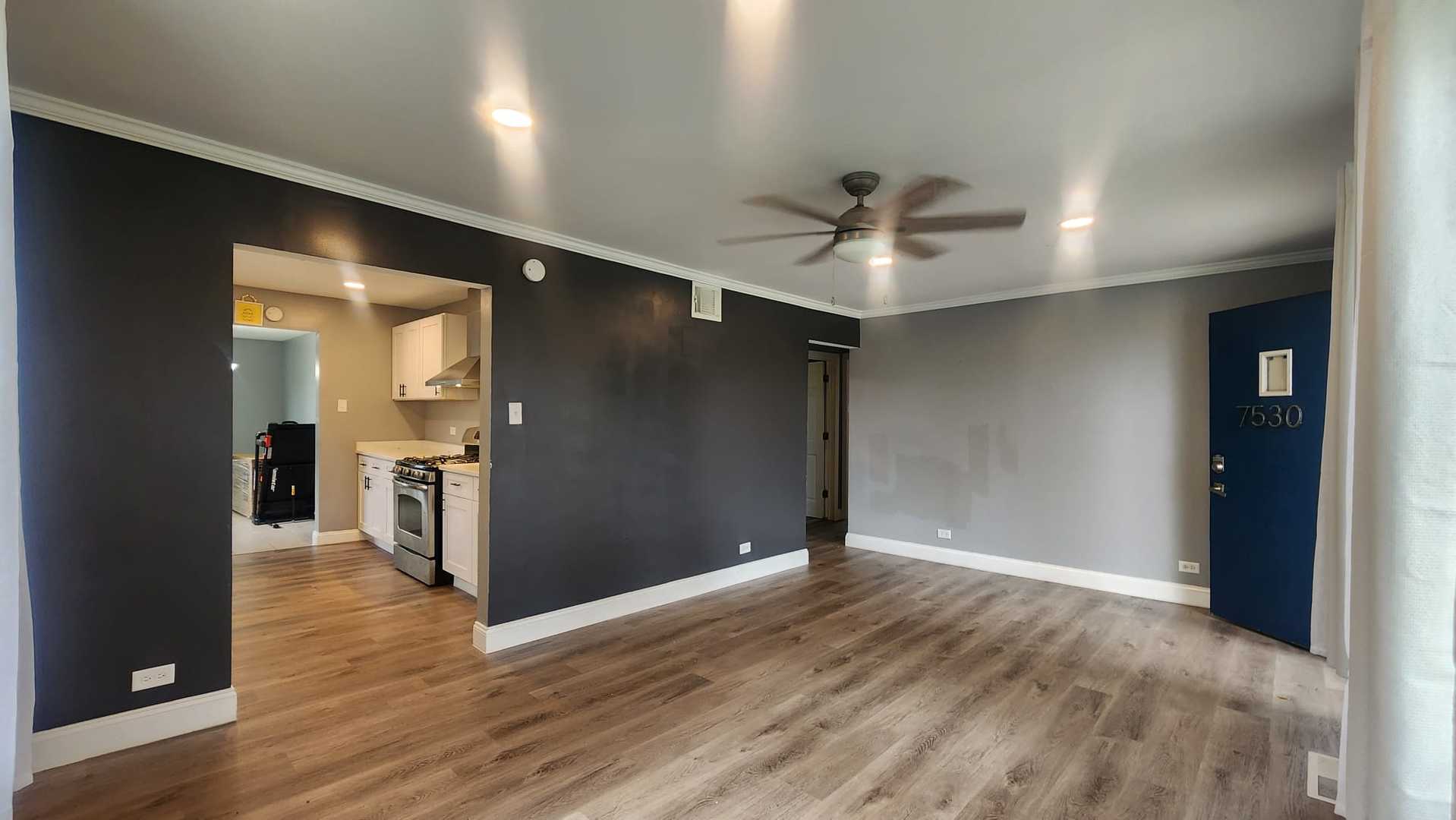 7530 S Oconto Avenue, Bridgeview, IL 60455