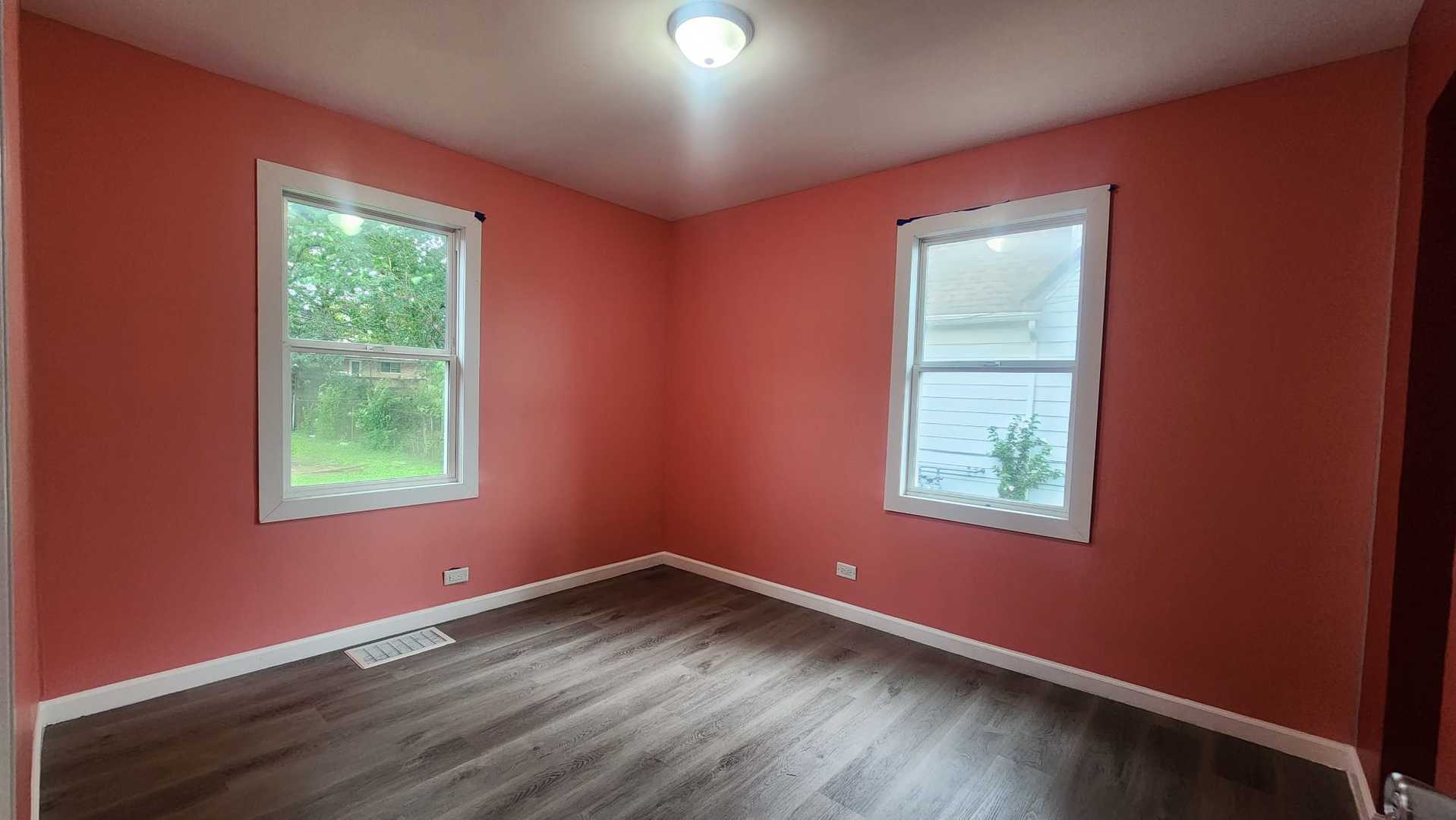 7530 S Oconto Avenue, Bridgeview, IL 60455