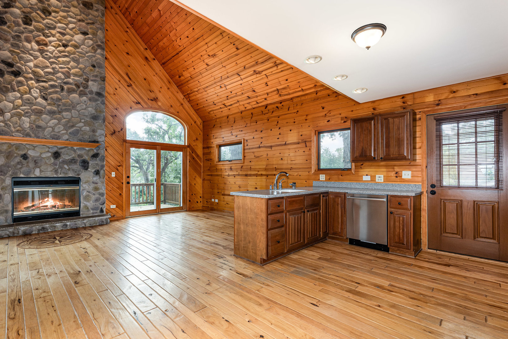 24937 W Forest Drive, Lake Villa, IL 60046