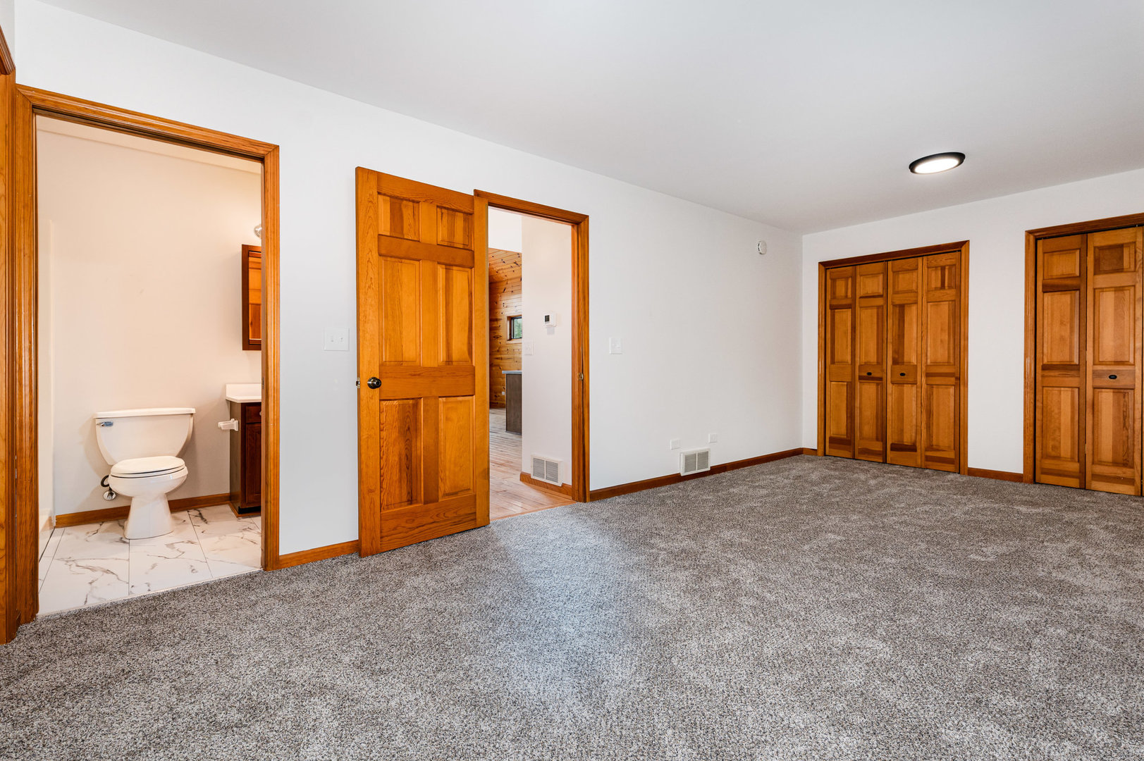24937 W Forest Drive, Lake Villa, IL 60046