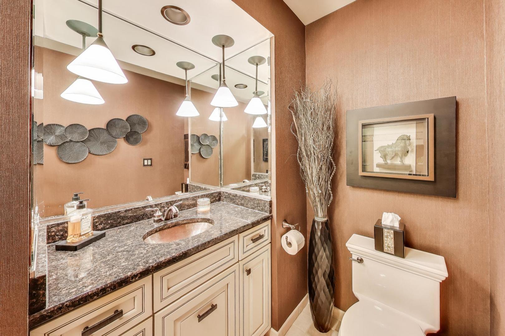 535 King Lane, Des Plaines, IL 60016