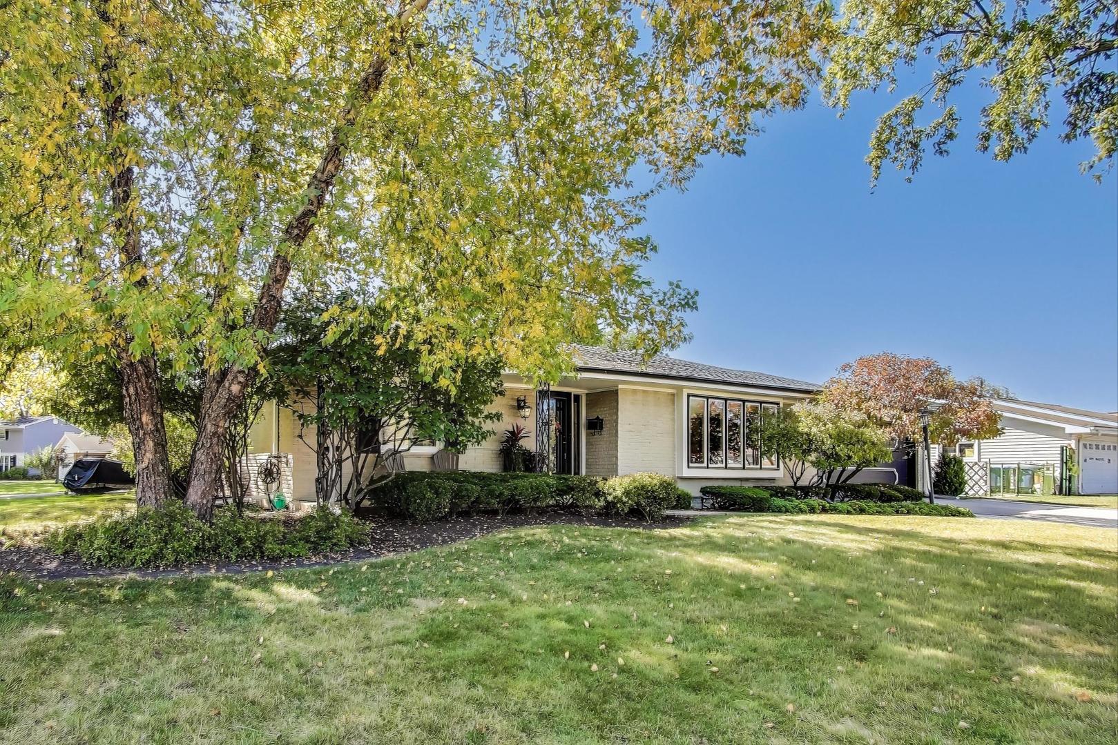535 King Lane, Des Plaines, IL 60016