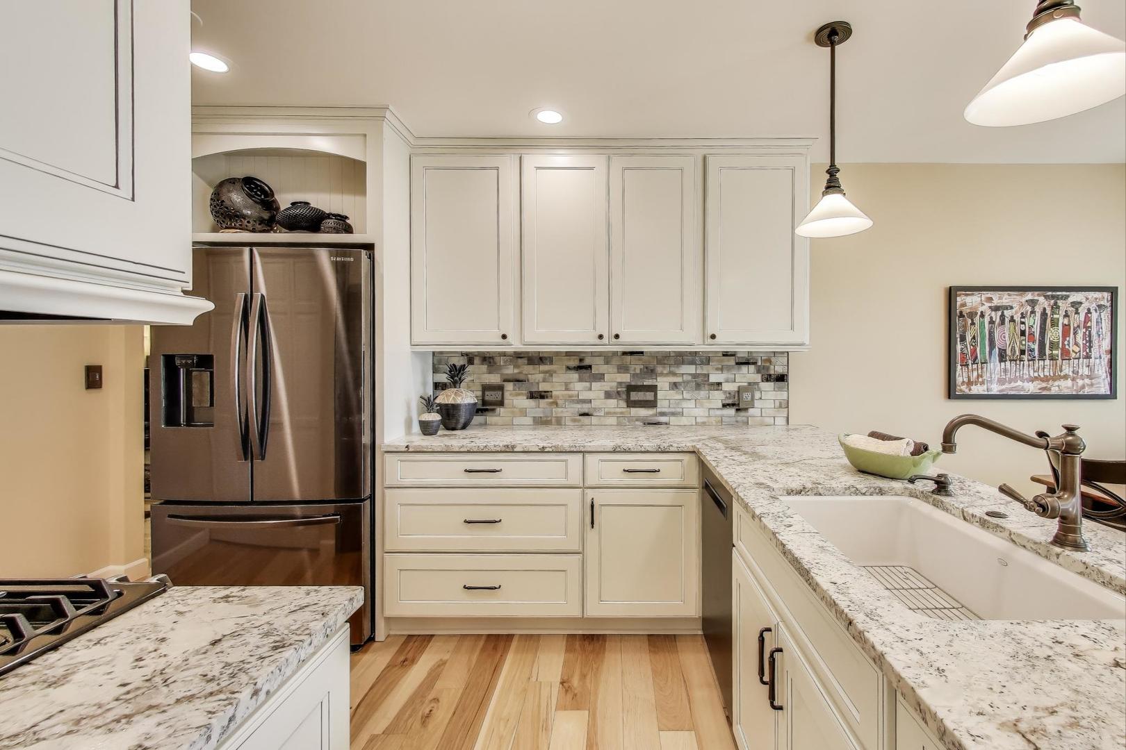 535 King Lane, Des Plaines, IL 60016