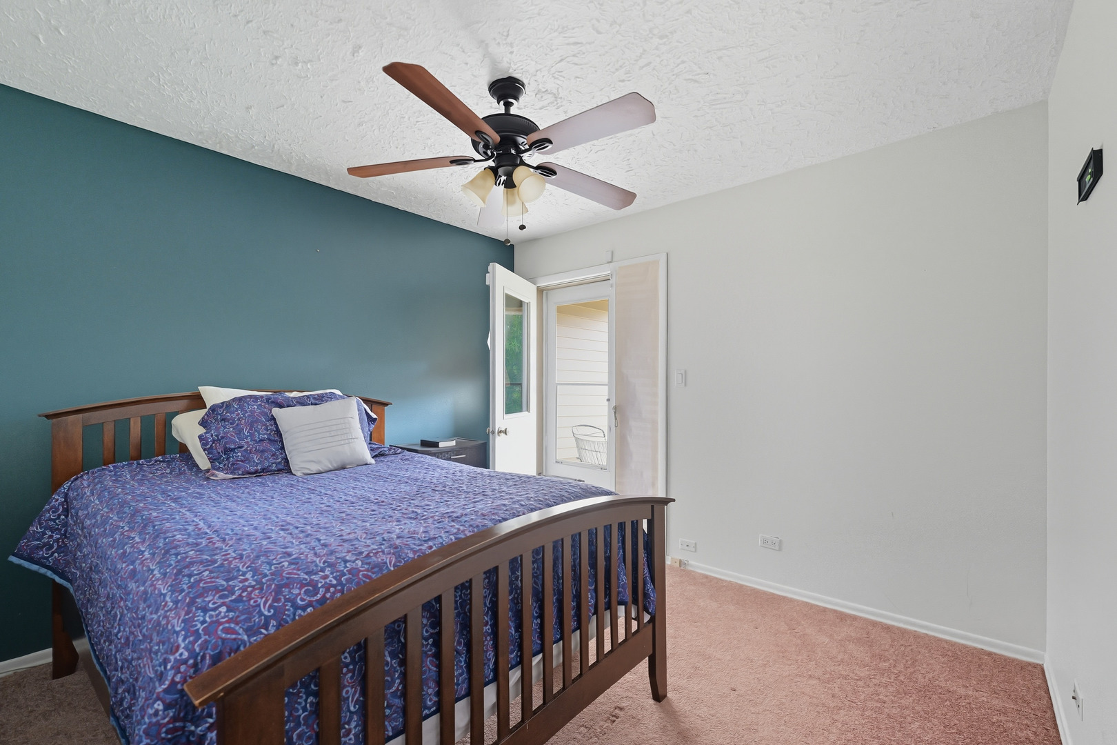 18638 Golfview Drive, Hazel Crest, IL 60429