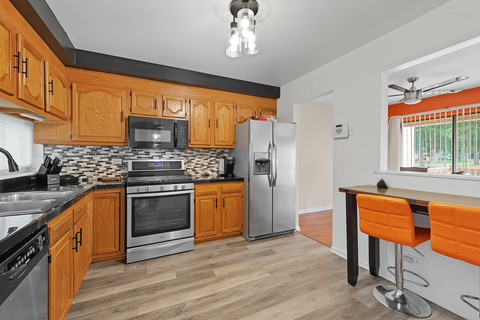 18638 Golfview Drive, Hazel Crest, IL 60429