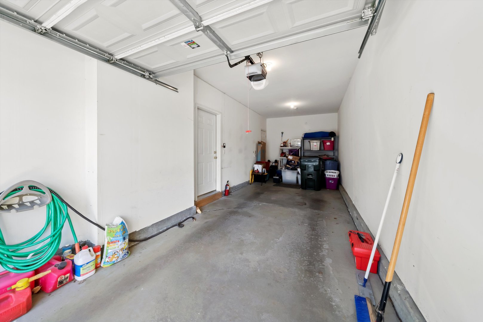 8830 CONCORD Lane #J, Justice, IL 60458