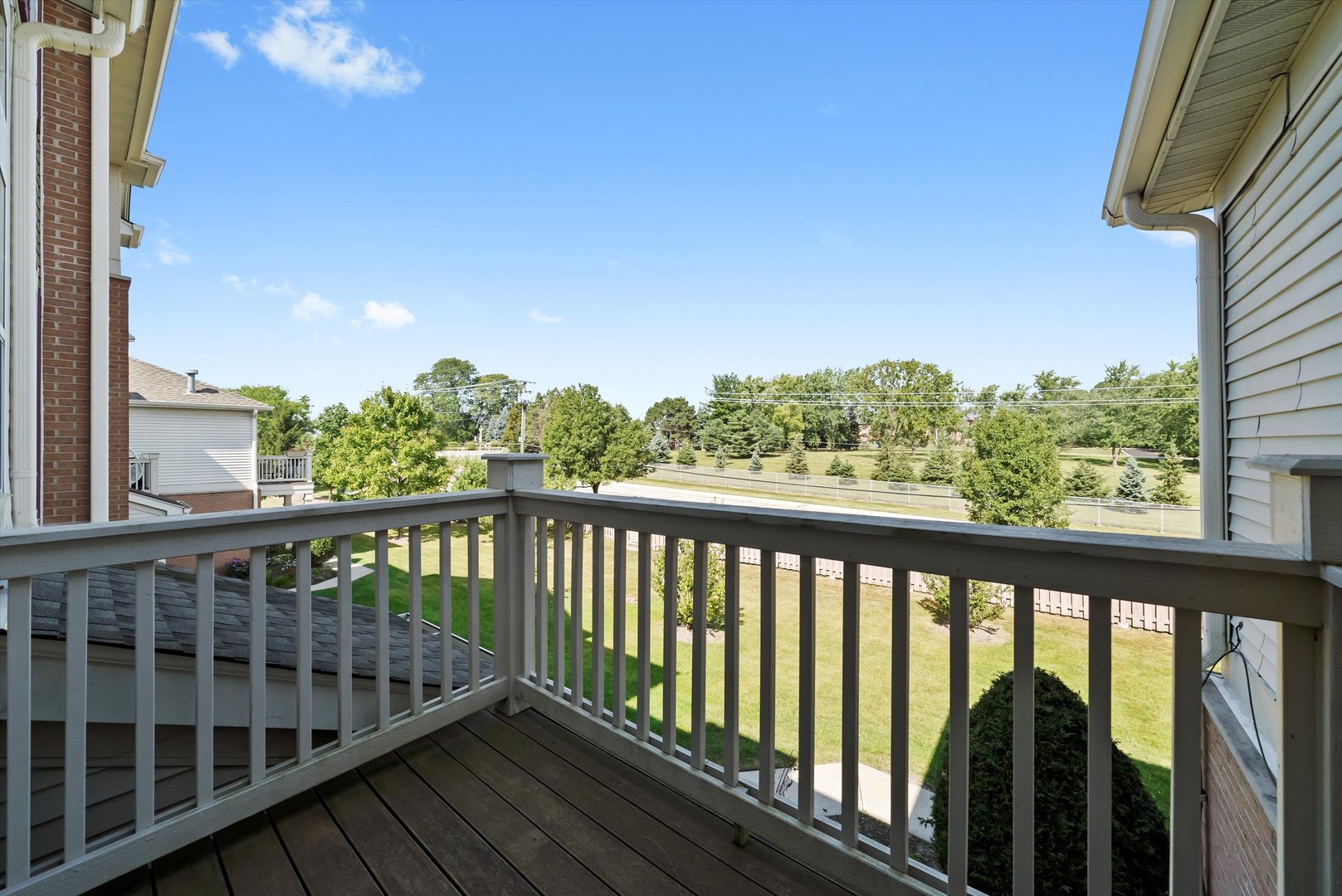 8830 CONCORD Lane #J, Justice, IL 60458