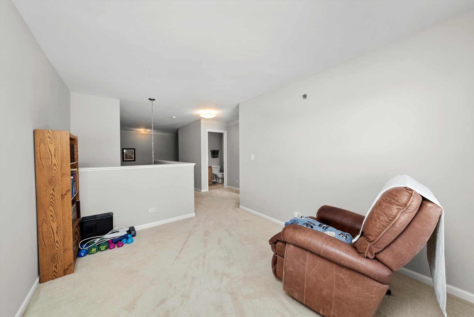 8830 CONCORD Lane #J, Justice, IL 60458