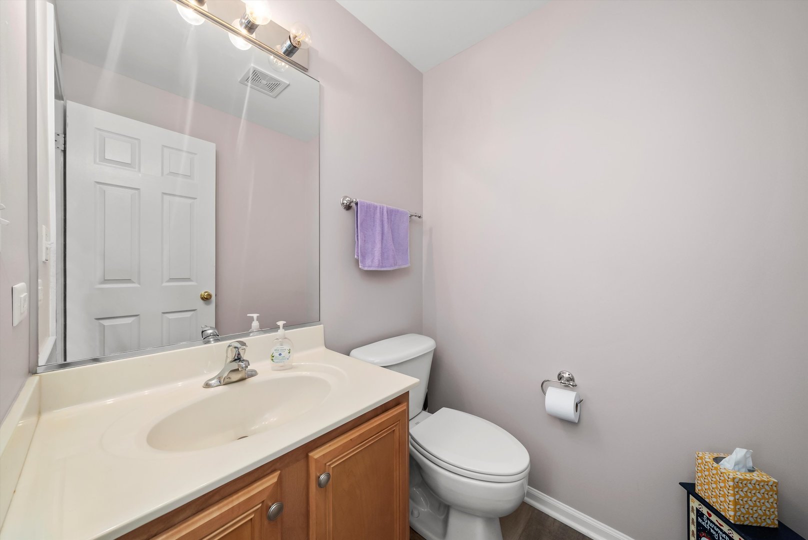 8830 CONCORD Lane #J, Justice, IL 60458