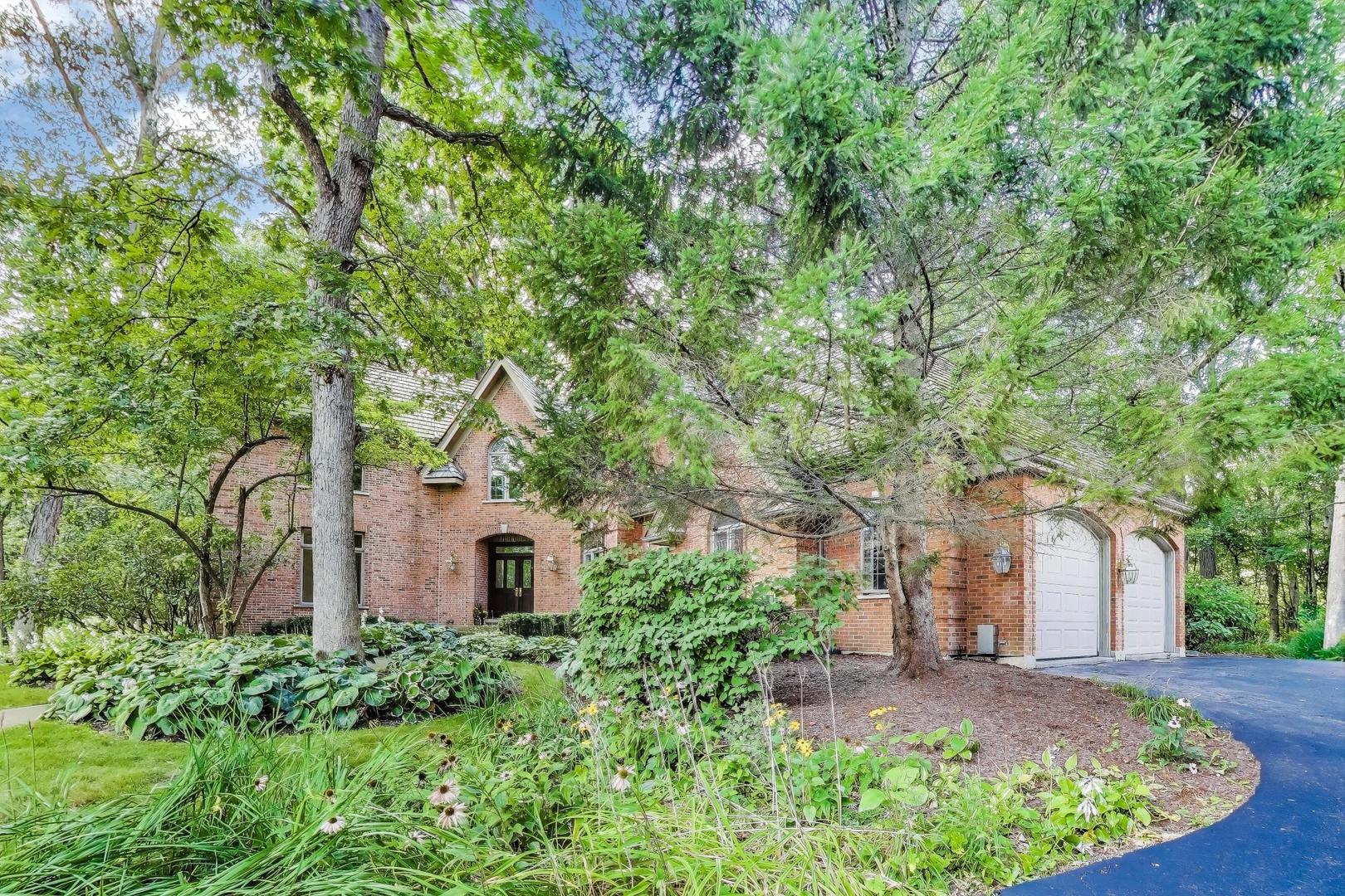 1620 TimberWoods Lane, Libertyville, IL 60048