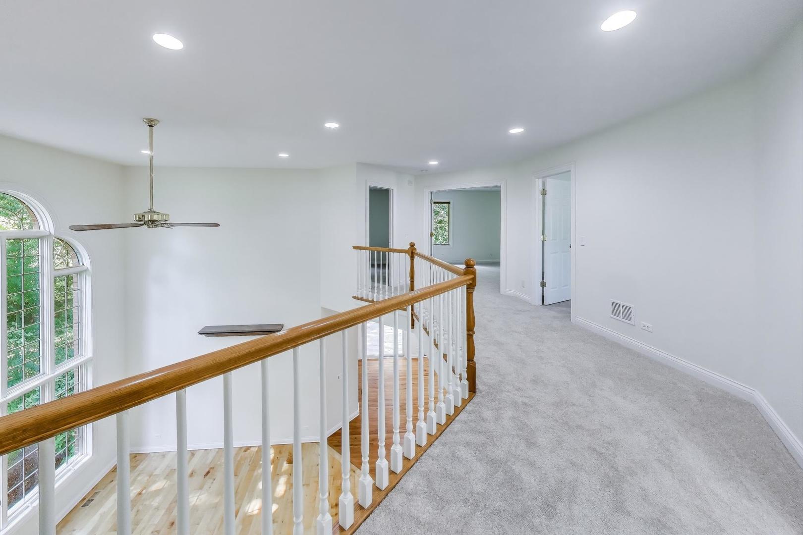 1620 TimberWoods Lane, Libertyville, IL 60048