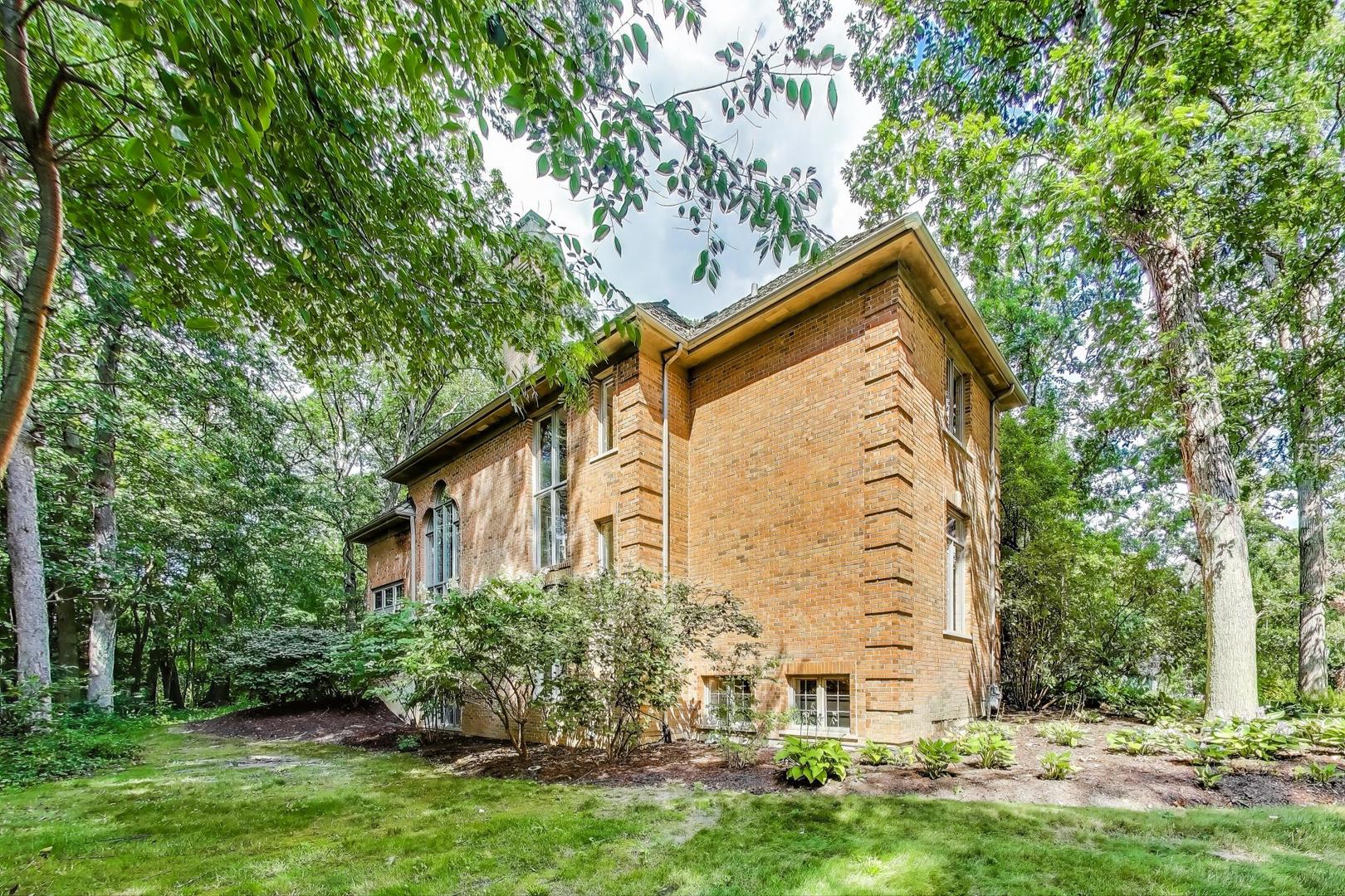 1620 TimberWoods Lane, Libertyville, IL 60048