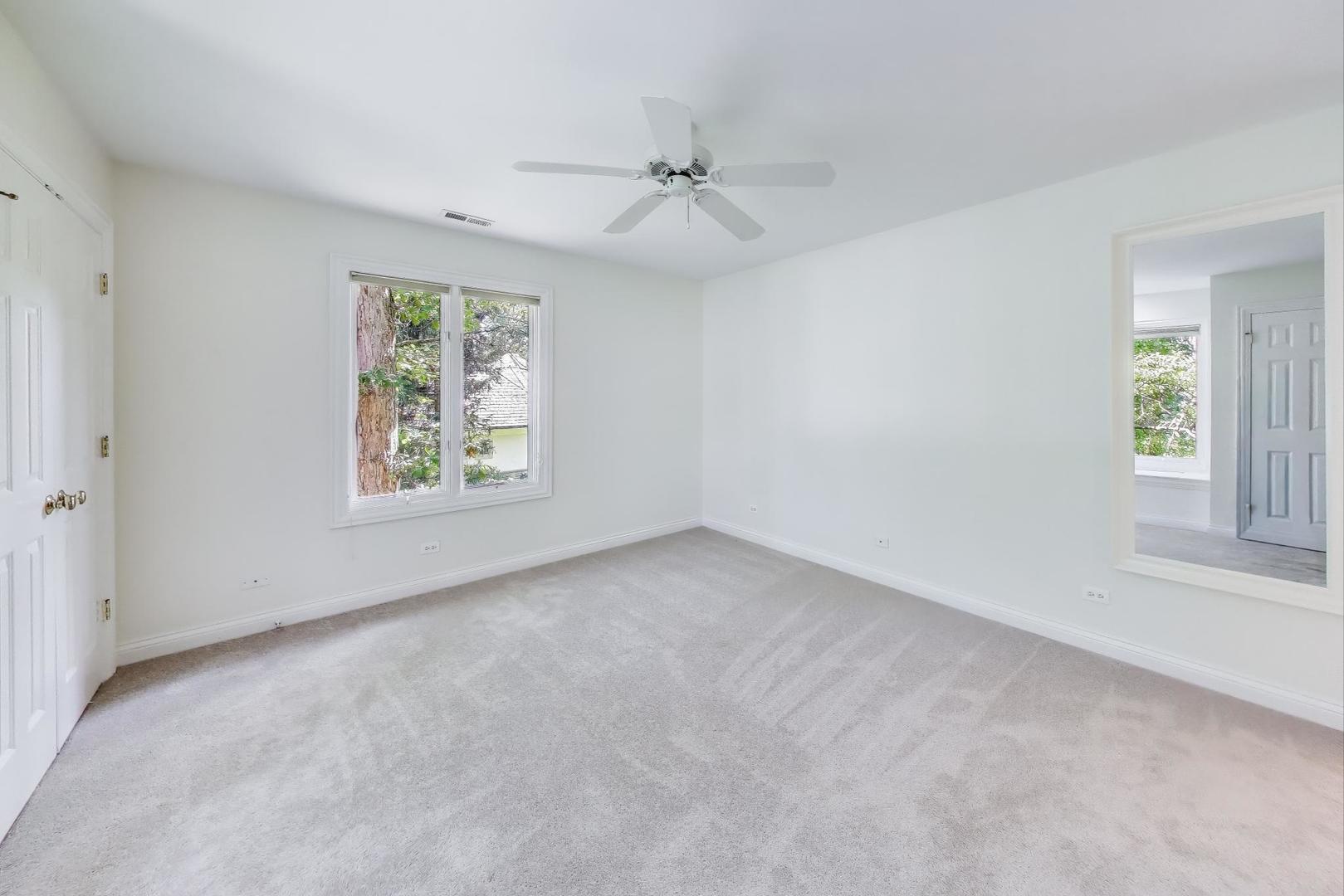 1620 TimberWoods Lane, Libertyville, IL 60048