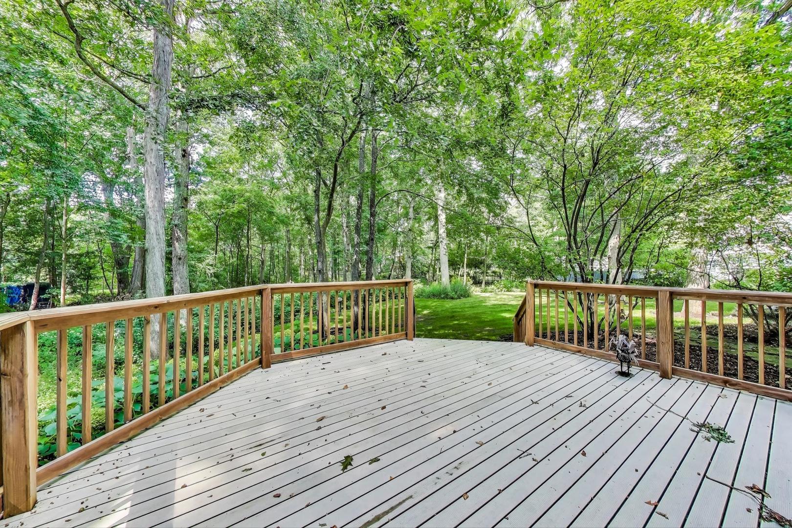 1620 TimberWoods Lane, Libertyville, IL 60048