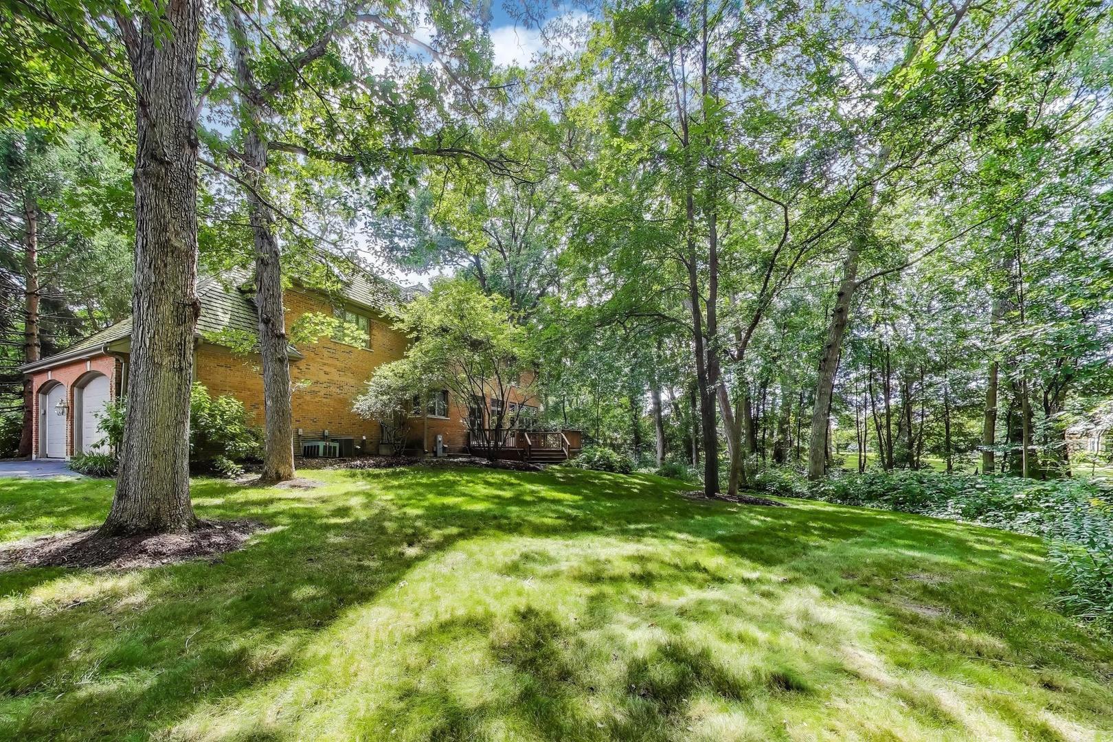 1620 TimberWoods Lane, Libertyville, IL 60048