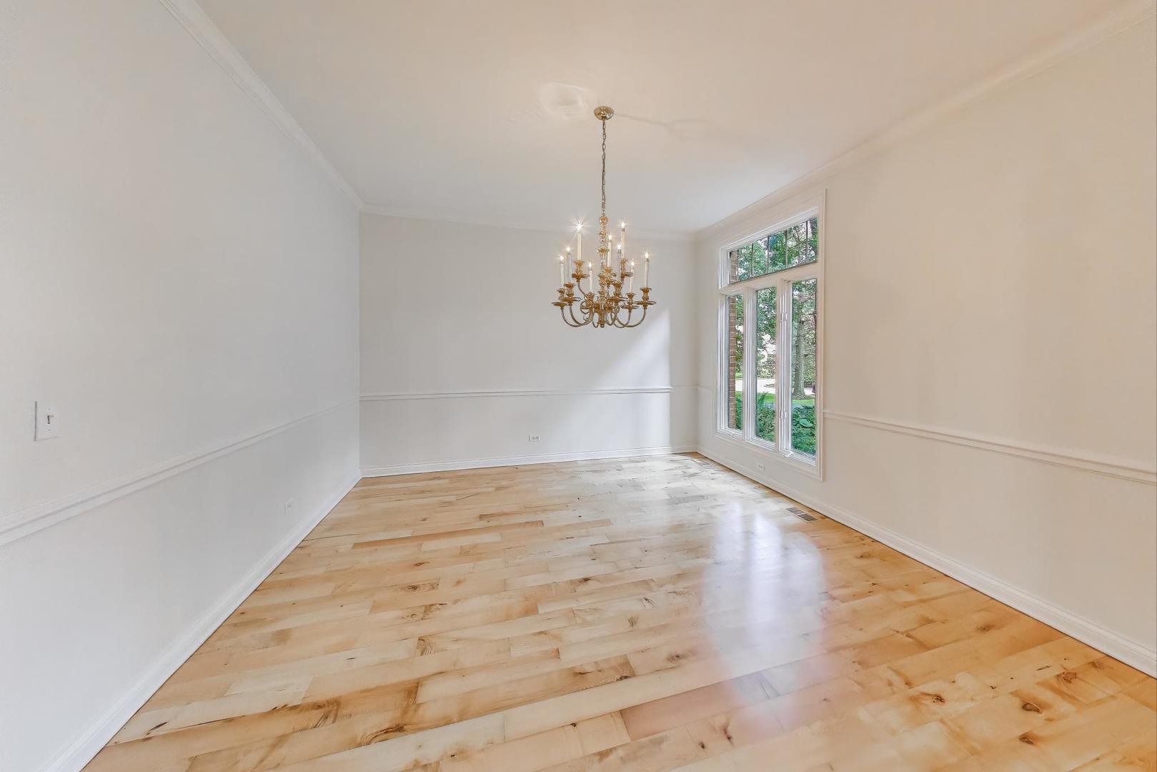 1620 TimberWoods Lane, Libertyville, IL 60048