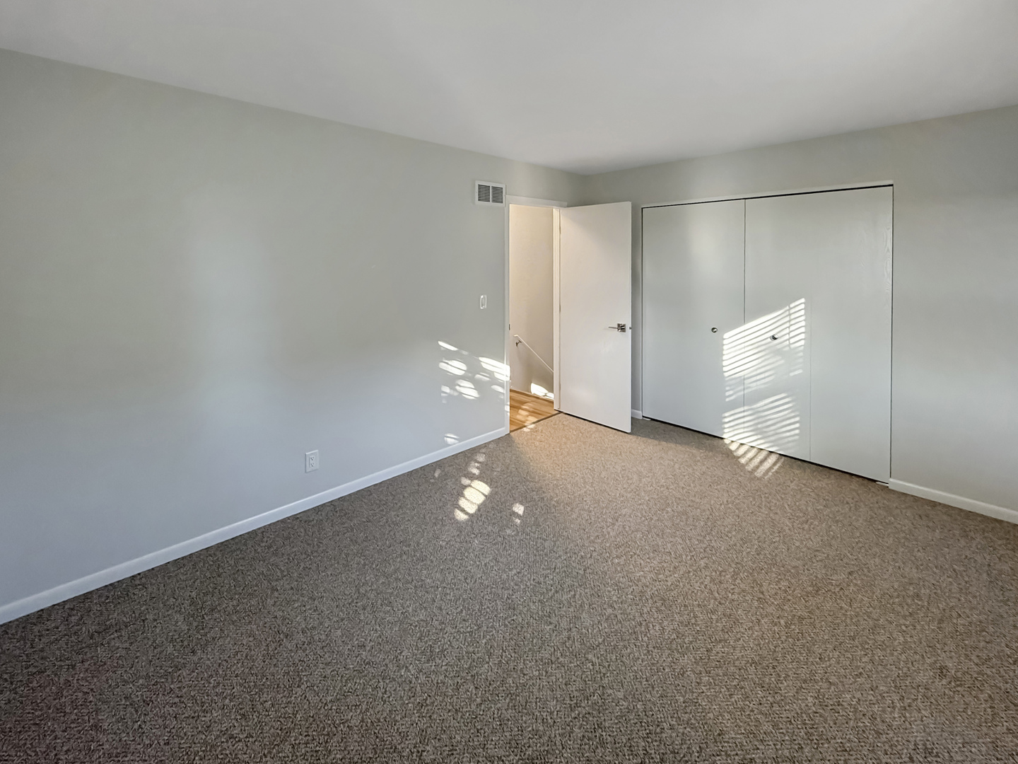 139 Spuhler Street #139, Batavia, IL 60510