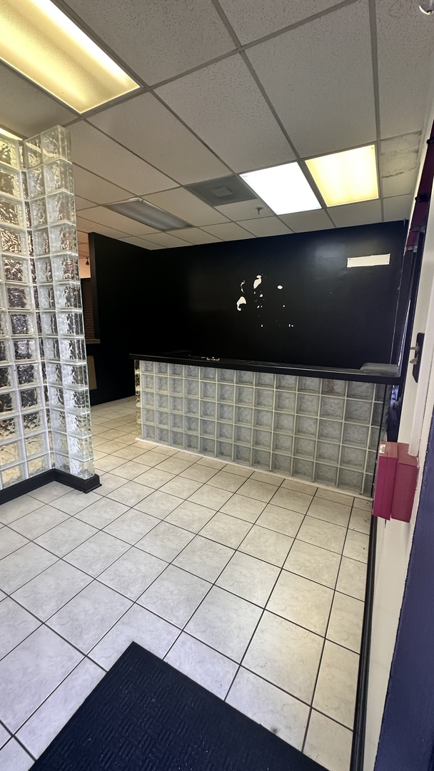 17722 Oak Park Avenue, Tinley Park, IL 60477