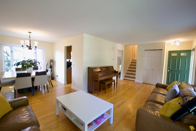 5 Castlegate Court, Vernon Hills, IL 60061