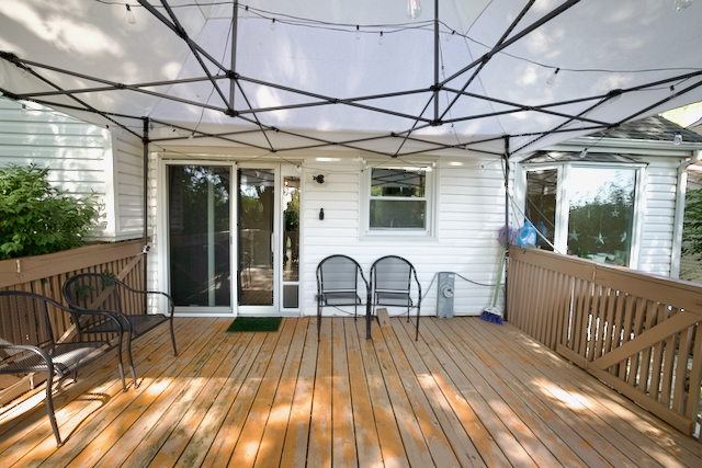 5 Castlegate Court, Vernon Hills, IL 60061