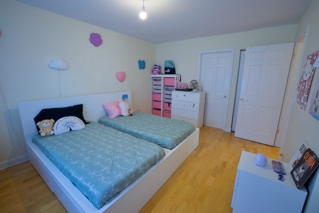 5 Castlegate Court, Vernon Hills, IL 60061