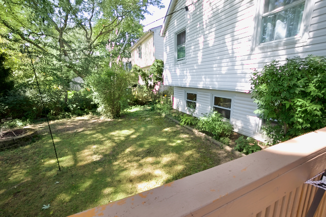 5 Castlegate Court, Vernon Hills, IL 60061